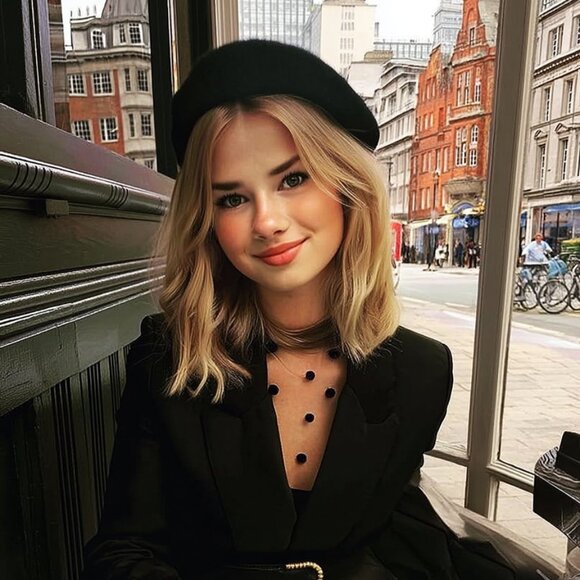 Classic solid Beret hat black soft french girl plazacore style - Picture 1 of 12
